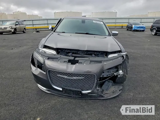 2016 Chrysler 300 C