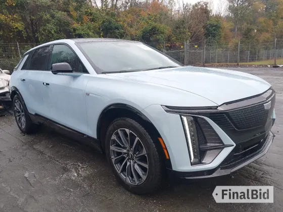 2025 Cadillac LYRIQ Sport