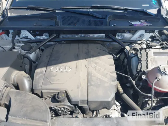 2022 Audi Q5 Premium Plus