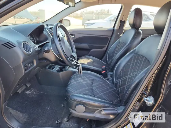 2021 Mitsubishi Mirage SE