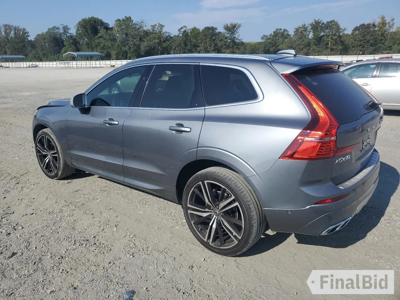 2019 Volvo XC60 R-Design