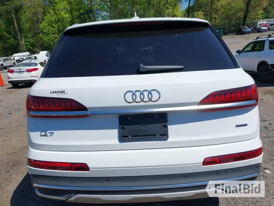 2021 Audi Q7 Premium