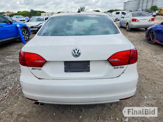 2013 Volkswagen Jetta SE