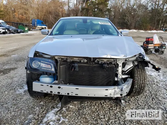 2021 Chrysler 300 Touring L