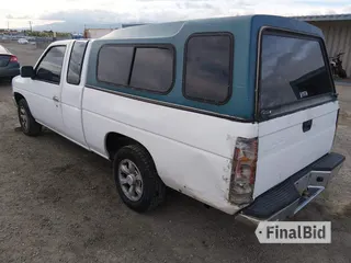 1997 Nissan Frontier XE