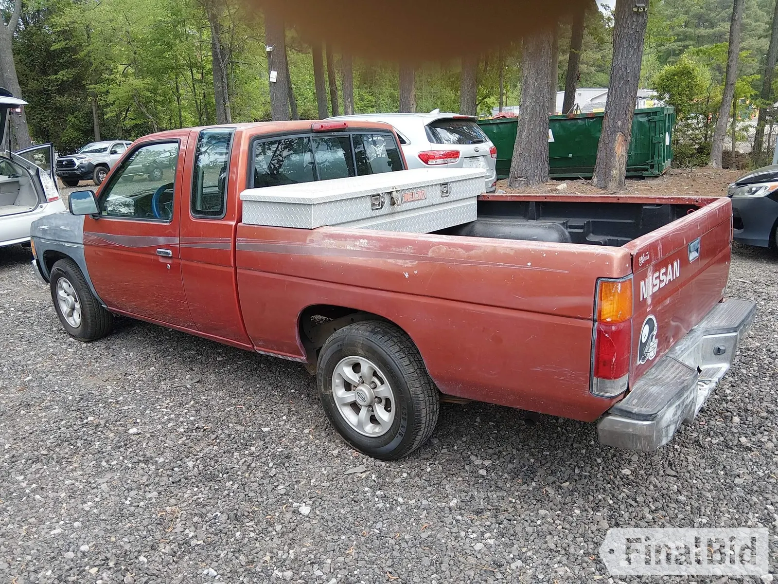 1997 Nissan Frontier XE