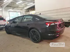 2022 Maserati Ghibli Modena Q4