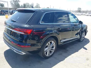 2021 Audi Q7 Premium