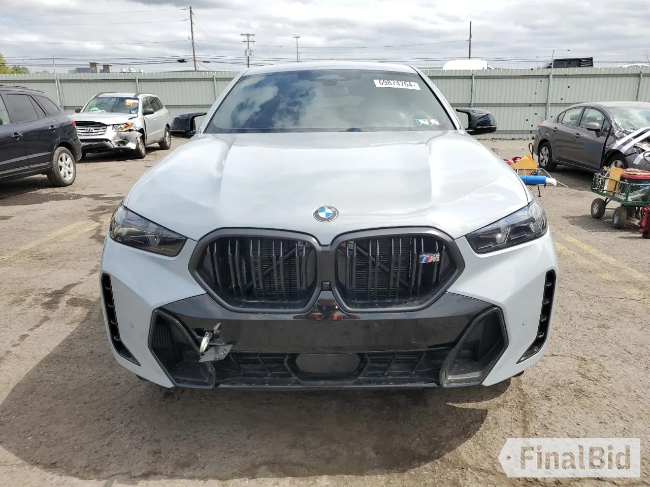 2025 BMW X6 M60i