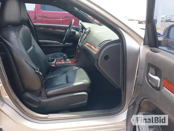 2013 Chrysler 300