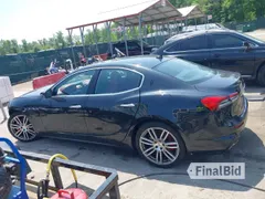2022 Maserati Ghibli Modena Q4