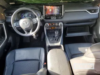 2020 Toyota RAV4 Hybrid XSE