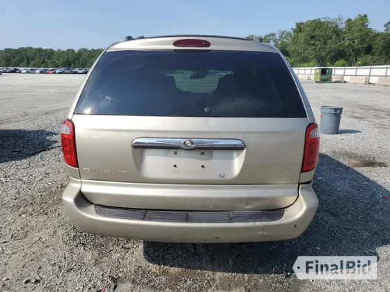 2003 Chrysler Town & Country eL