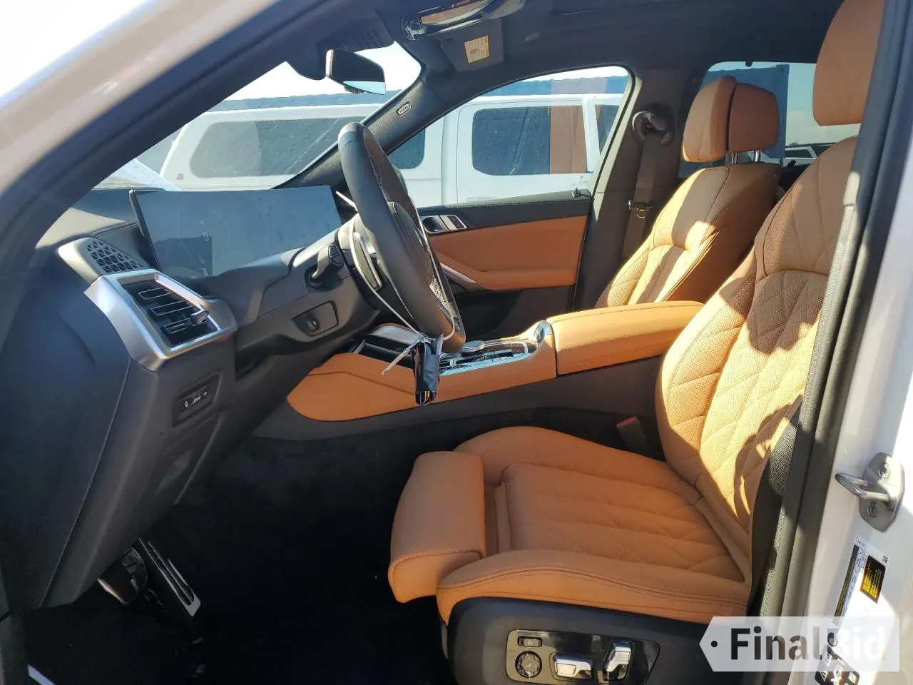 2025 BMW X6 M60i