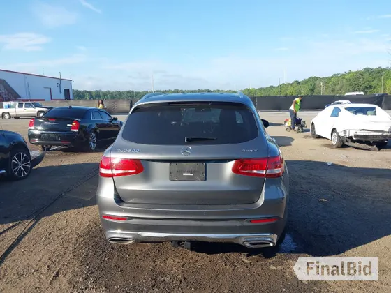 2017 Mercedes-Benz GLC 300