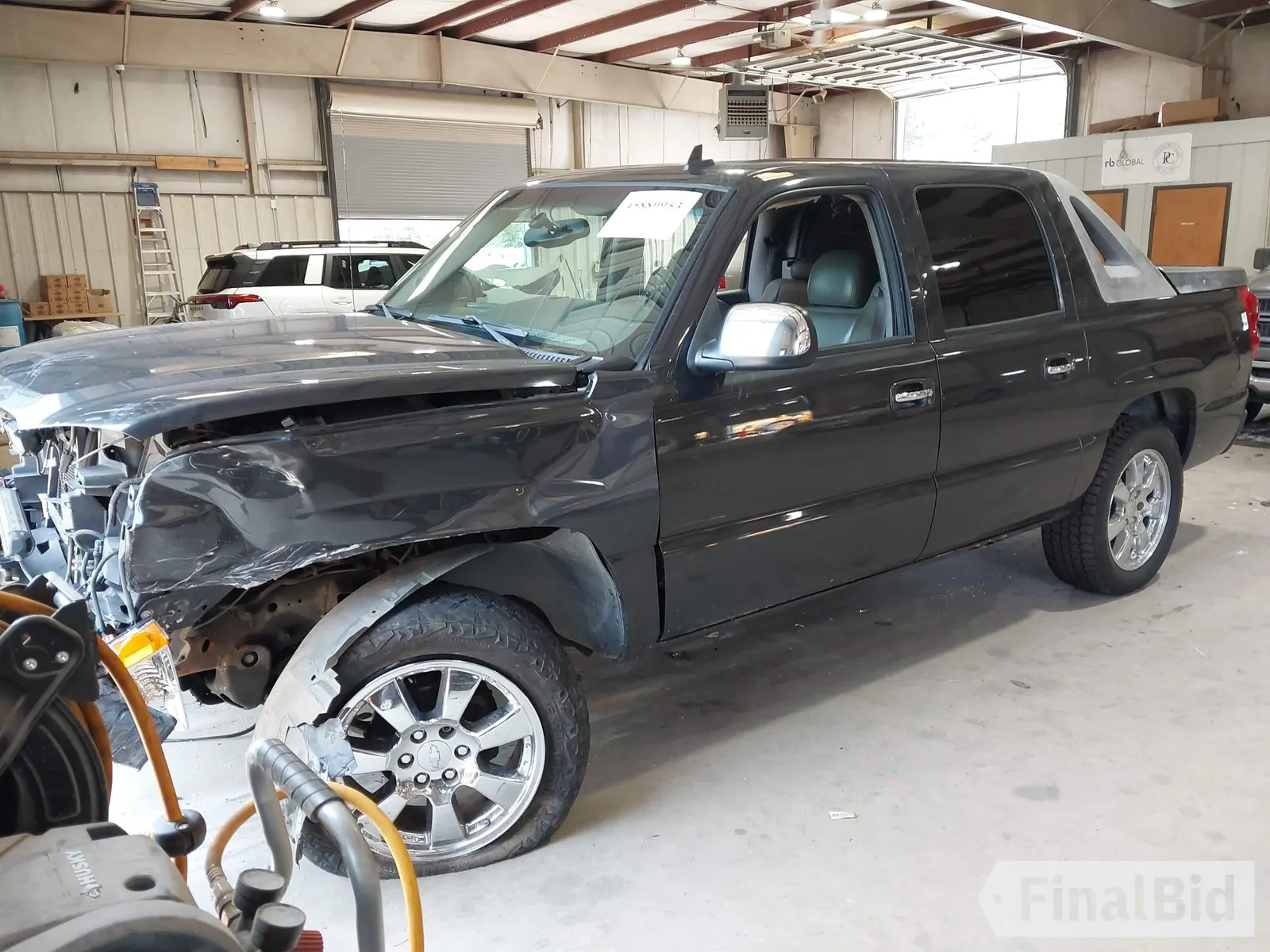 2006 Chevrolet Avalanche LS
