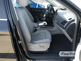 2022 Audi Q5 Premium Plus