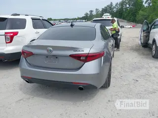 2021 Alfa Romeo Giulia Ti