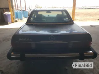 1985 Mercedes-Benz 380