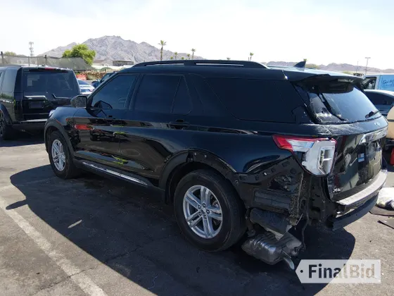 2024 Ford Explorer XLT
