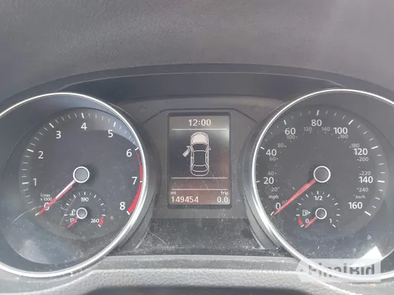 2016 Volkswagen Passat SE