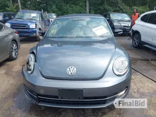2013 Volkswagen Beetle