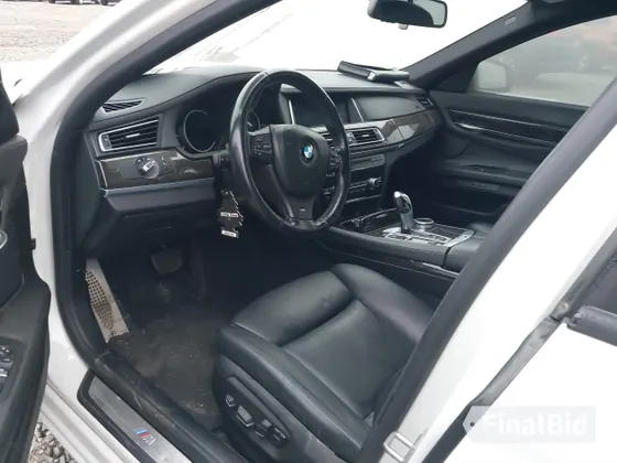 2014 BMW 7 Series 740i
