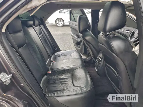 2016 Chrysler 300 C