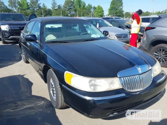 1998 Lincoln Town Car Executive