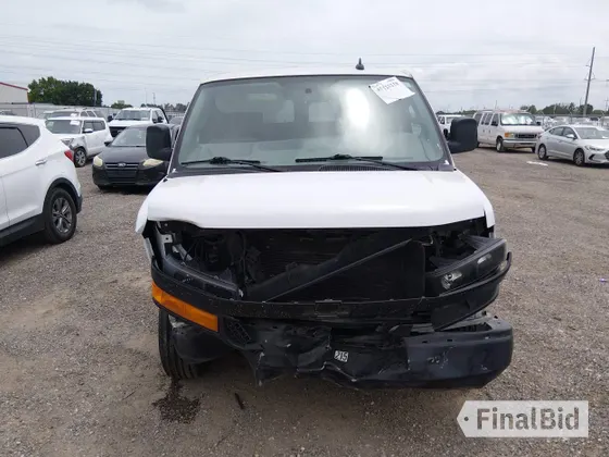 2022 Chevrolet Express Passenger LS