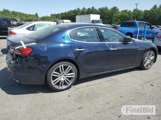 2022 Maserati Ghibli Modena Q4