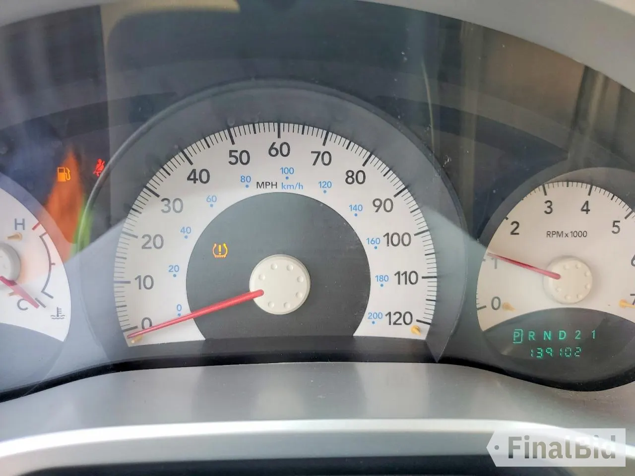 2008 Mitsubishi Raider LS