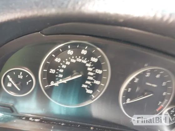2012 BMW 5 Series 528i