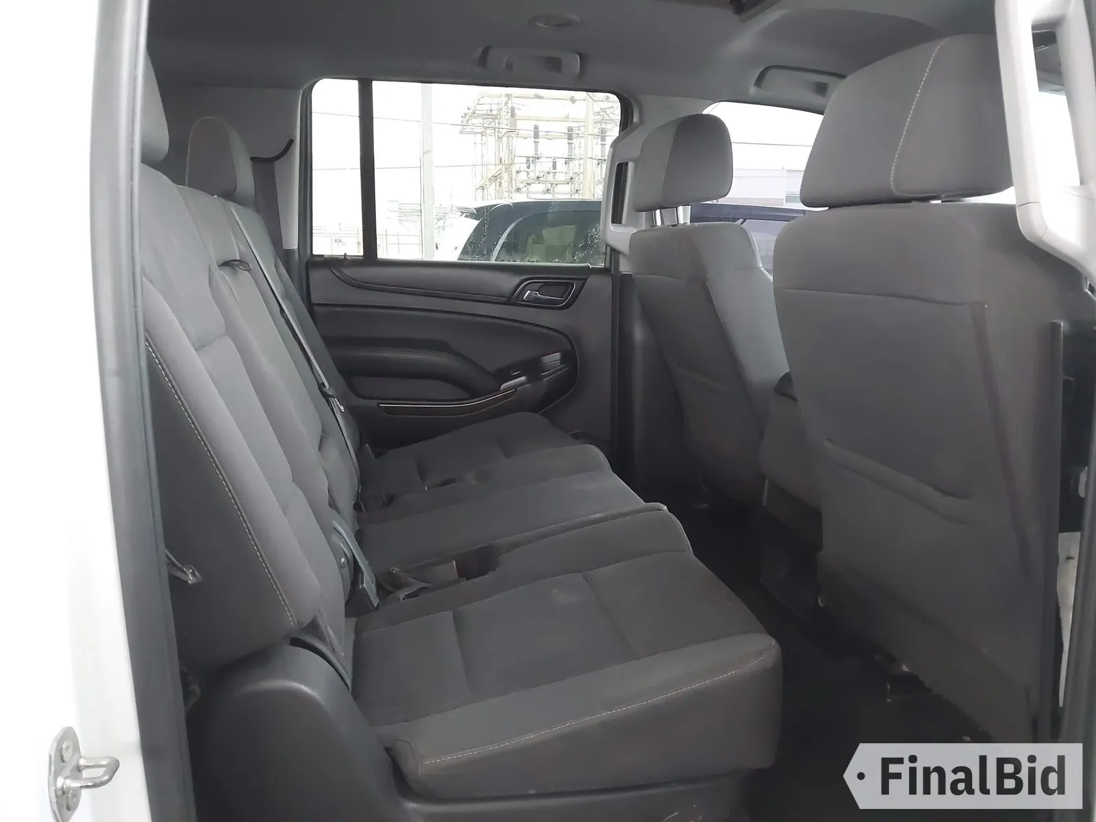2017 Chevrolet Suburban LS