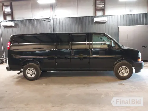 2020 Chevrolet Express Passenger LS