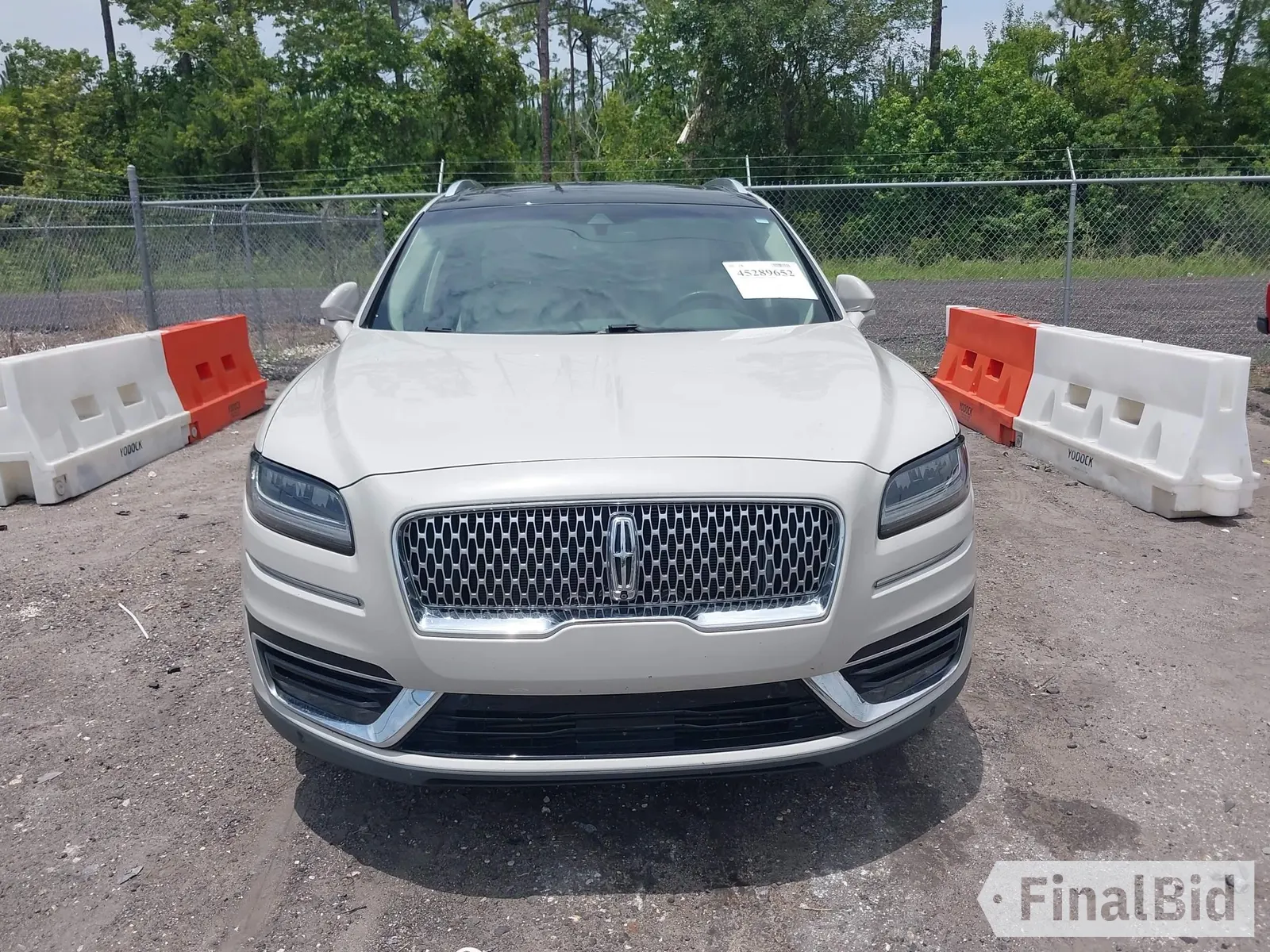 2019 Lincoln Nautilus Reserve