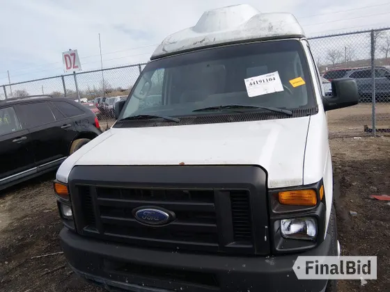 2009 Ford Econoline Passenger XL