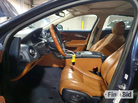 2013 Jaguar XJ Portfolio