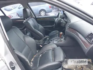 2003 BMW 3 Series 325xi
