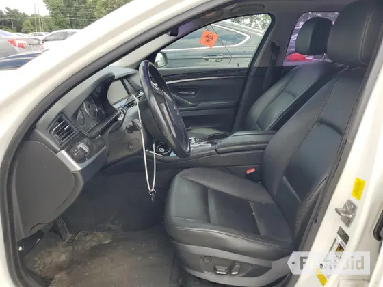 2012 BMW 5 Series 528i