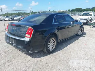 2013 Chrysler 300