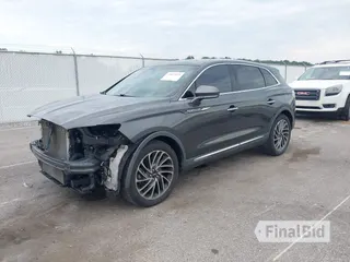 2019 Lincoln Nautilus Reserve