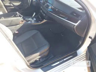 2012 BMW 5 Series 528i