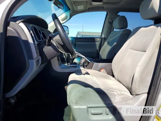 2016 Toyota Sequoia SR5