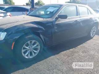 2015 Chrysler 300 Limited
