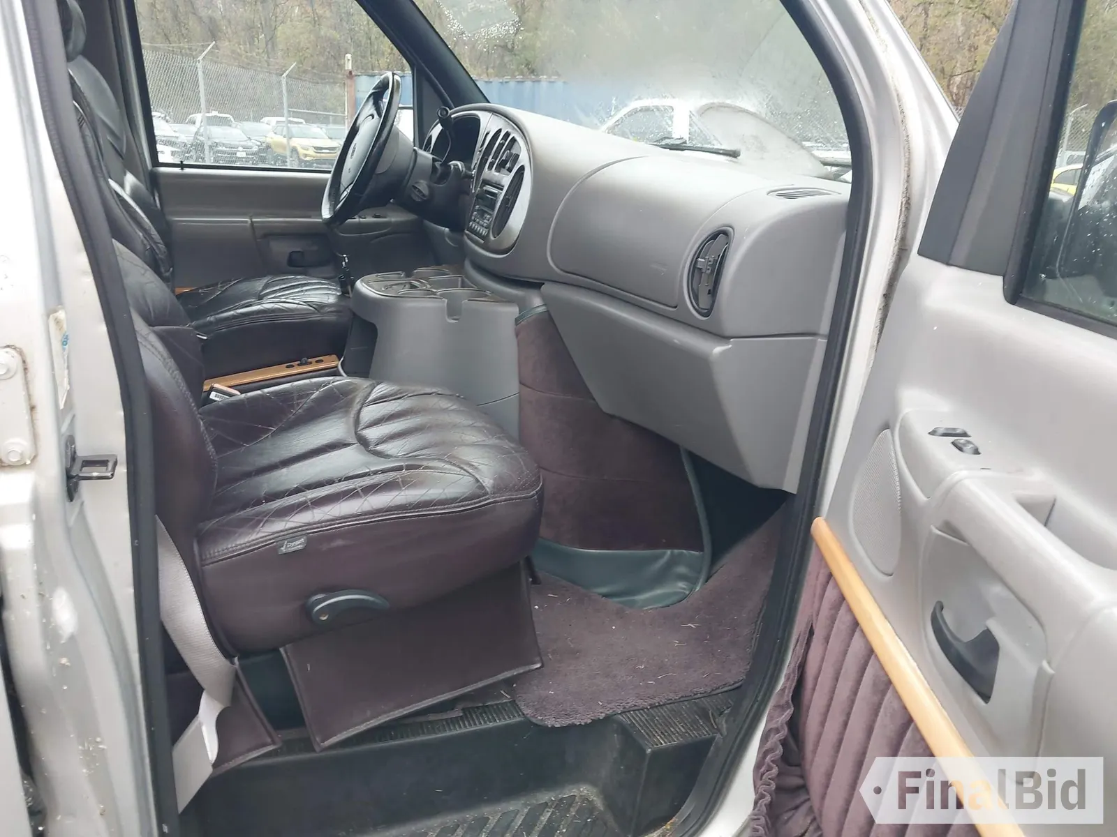 2000 Ford Econoline Cargo Recreational