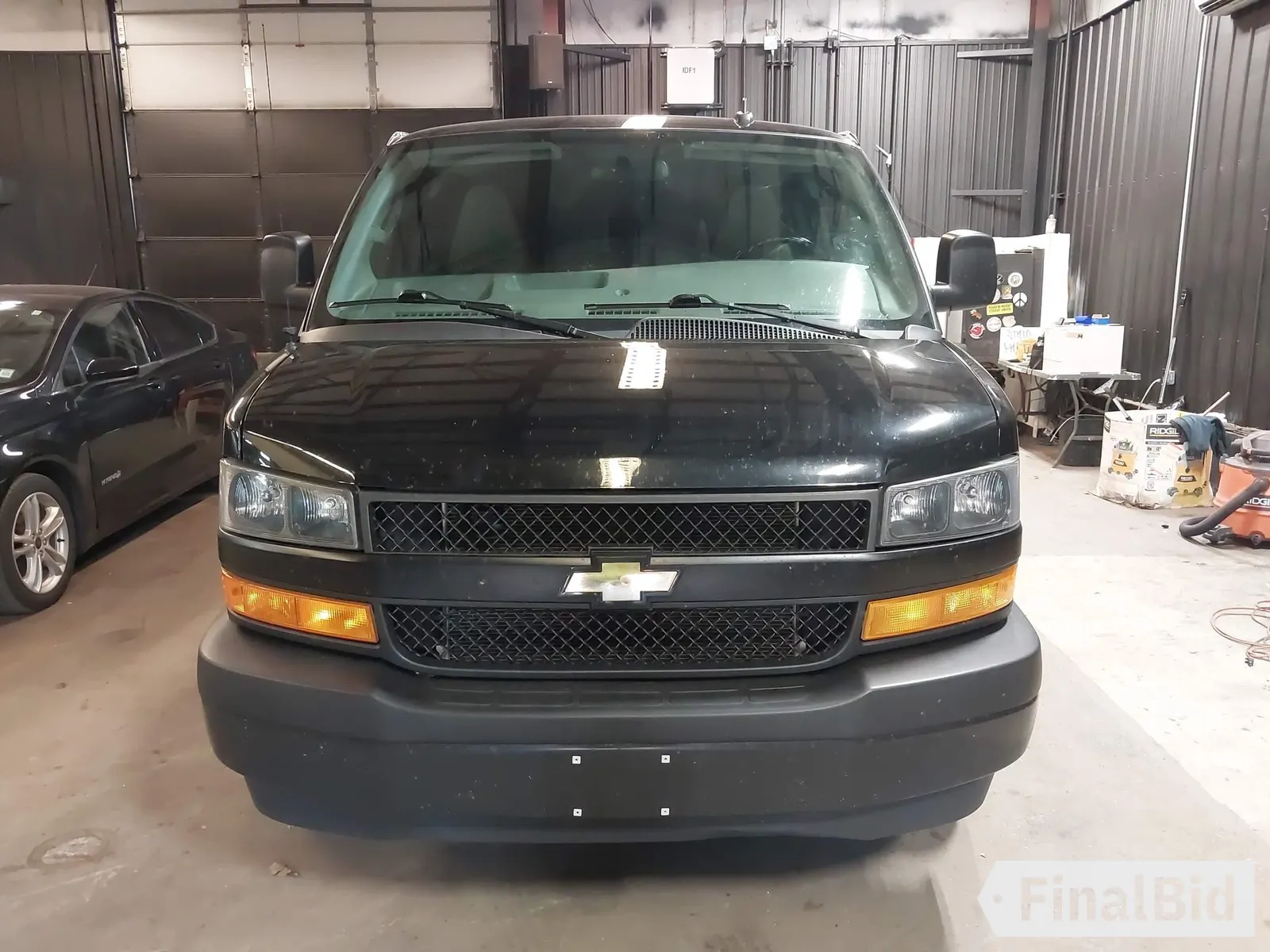 2020 Chevrolet Express Passenger LS