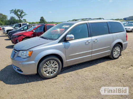 2015 Chrysler Town & Country Limited Platinum