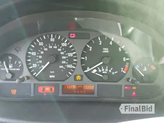 2003 BMW 3 Series 325xi