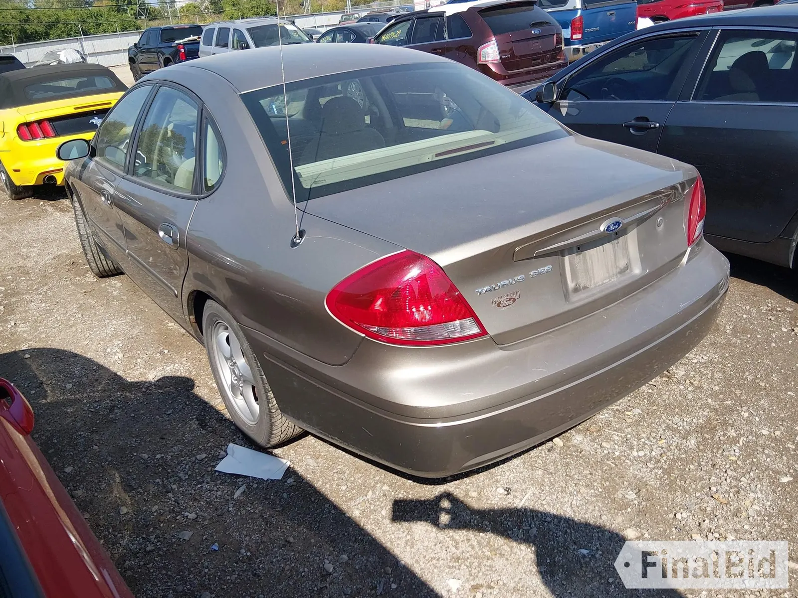 2004 Ford Taurus SES
